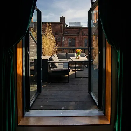 Luxury Roof Terrace Townhouse בית נופש *