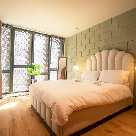 בית נופש Luxury Roof Terrace Townhouse *