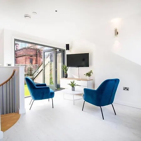 Townhouse With Roof Terrace Ferienhaus Manchester
