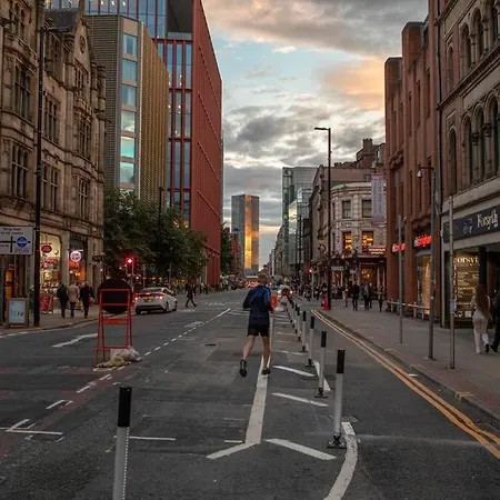 Nyaraló Superhost: Luxury Deansgate Townhouse Manchester