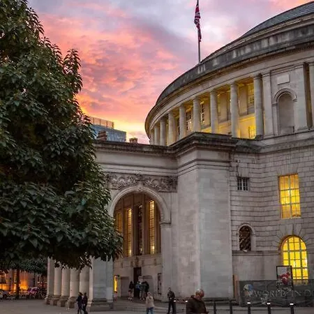 Superhost: Luxury Deansgate Townhouse Manchester