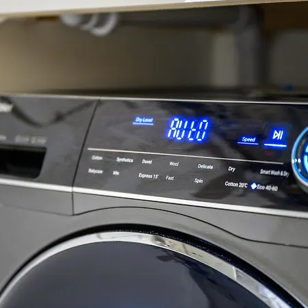 Apartman Stylish & Spacious Salford Quays One Bedroom High Floor With Balcony *