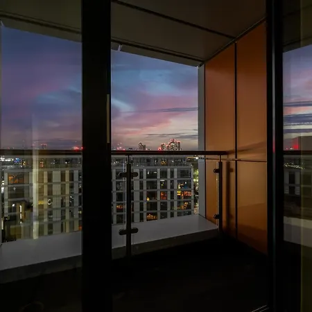 Apartman Stylish & Spacious Salford Quays One Bedroom High Floor With Balcony *