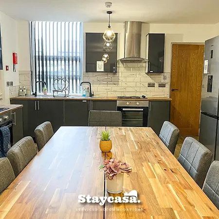 Delightful Spacious Haven With Large Driveway Casa vacanze *