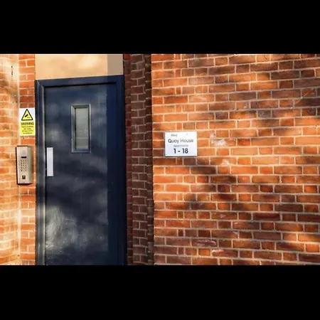 Lovely 1-bed In Salford Appartement Manchester