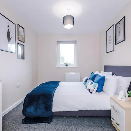 Deluxe New Build 2 Bedroom 2 Bathroom - Free Secure Parking Apartamento