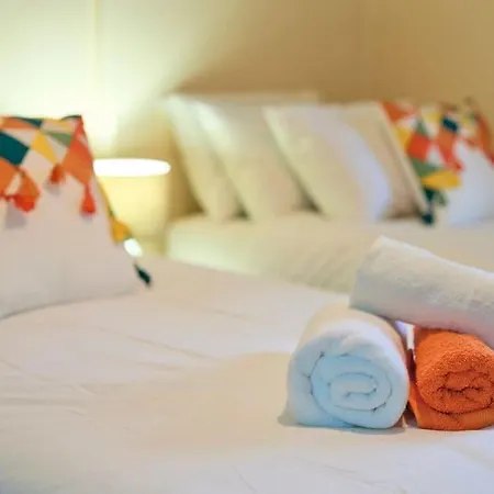 Holiday home Bespoke Salford Quays - Garden, Wifi And Parking *