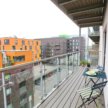 Pass The Keys Former Mill Complex Flat With Balcony Ancoats *