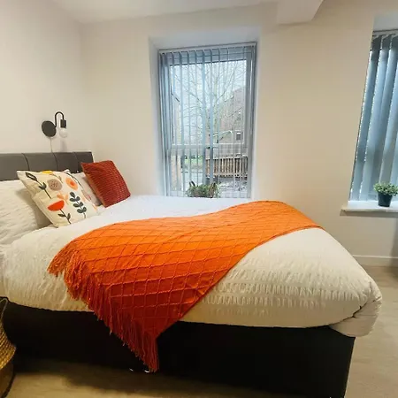 Artistic Studio In Stretford מנצ'סטר