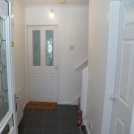 펜션 Cosy & Quiet House Close To Etihad And Centre 맨체스터