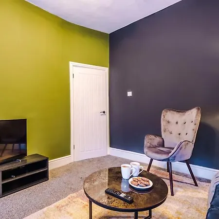 Salford Sanctuary 5 Bed House Сasa de vacaciones