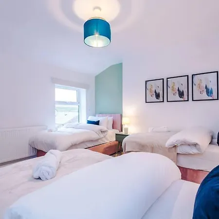 別荘 5 Bed Salford Sanctuary Retreat マンチェスター