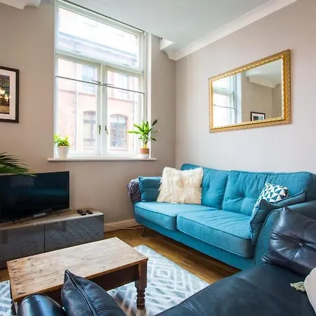 Stylish City Centre 2 Bed - Free Parking * Mánchester