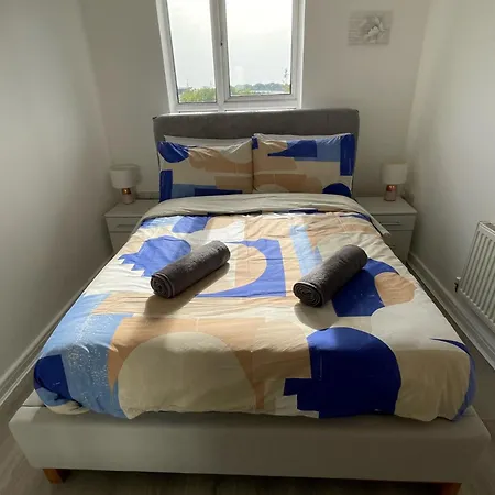 Balcony - Views Of Etihad Stadium - Near Coop Live Arena - Free Parking Appartement *