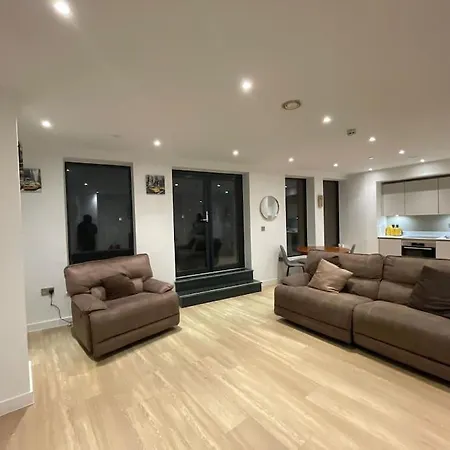 Incredible 2bedroom Free Parking Manchester