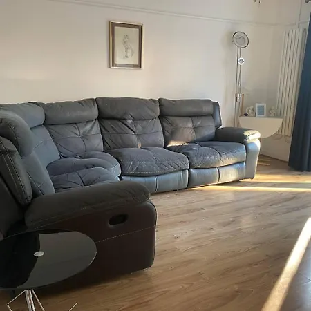Дом отдыха The Gold- Away From Манчестер