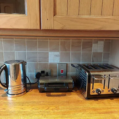 Apartman Dobcross Close *