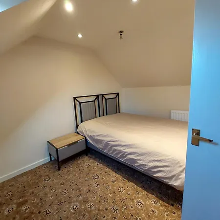 Apartman Dobcross Close