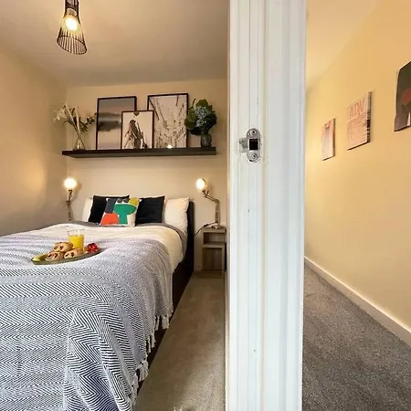 דירה Stylish In Vibrant Salford, Manchester! *