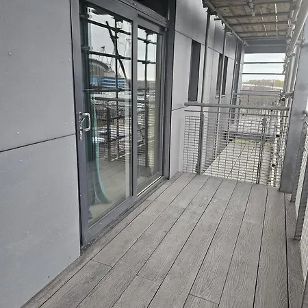 Remarkable 2-bed In Manchester