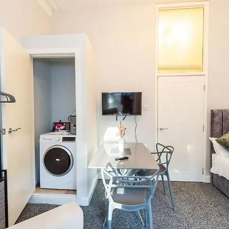 Benoit Apartment *