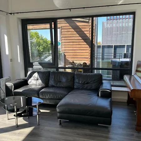 Apartment Morden In Centre Manchester