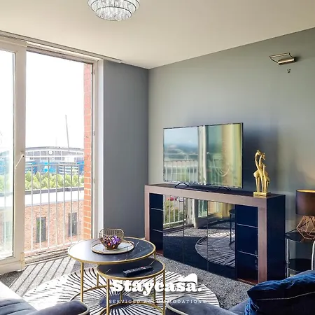 Luxury Sportcity Amazing Views With Parking Apartment