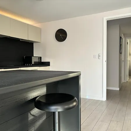Riverside Wharf - Free Parking, Business, Couples & Families Appartement *