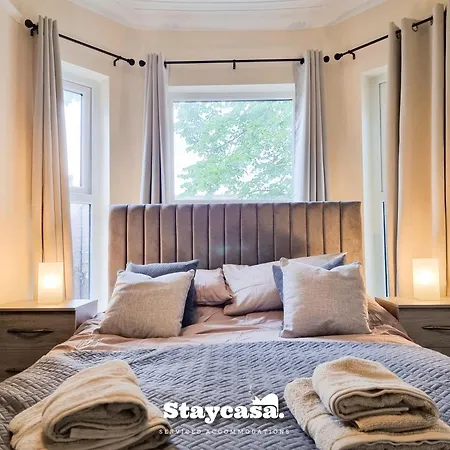 Spacious 5br In Leafy Withington *