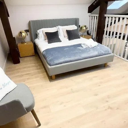 شقة M1 Centre 3 Bed 3 Bath Luxe Penthouse مانشستر