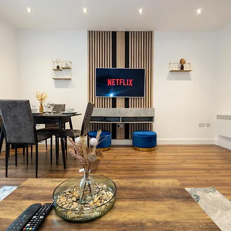 Vibrant 2br In Chorlton, Free Parking Apartman *