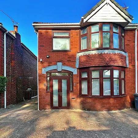 Full In Heywood Street Near Cheetham Hill