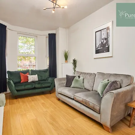 Vakantiehuis Big Contractor House With 6 Beds & Free Parking By Purestay - 7 Night Min!