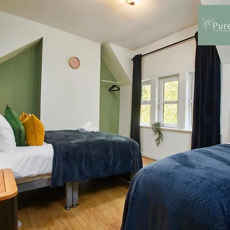 Big Contractor House With 6 Beds & Free Parking By Purestay - 7 Night Min! Manchester