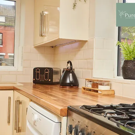 Vakantiehuis Big Contractor House With 6 Beds & Free Parking By Purestay - 7 Night Min! *