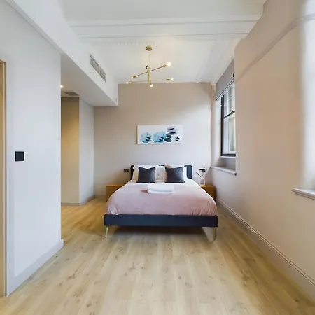 Luxury Unique 2bedroom Centre *