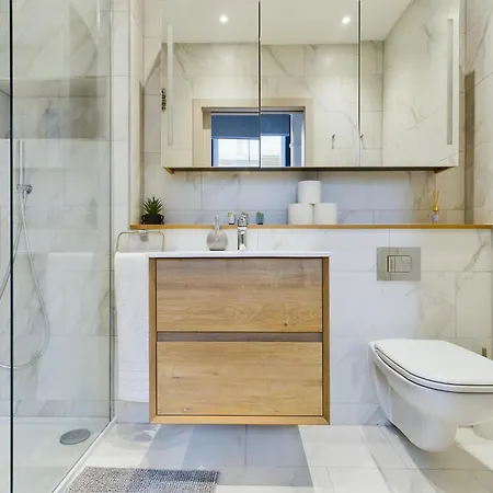 Luxury Unique 2bedroom Centre Appartamento *
