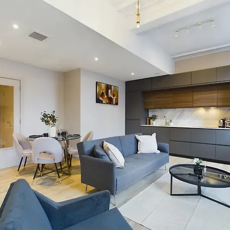 Luxury Unique 2bedroom Centre Appartamento