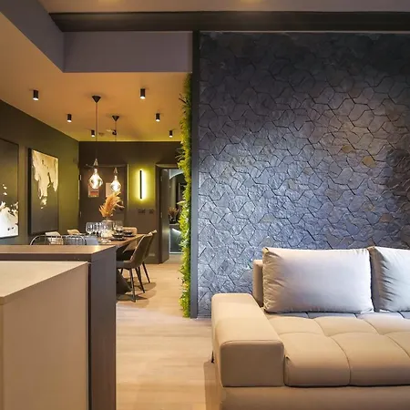 Apartment Midnight By The Heim Residences Manchester