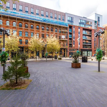 Holiday home 4-storey Townhouse In By Hilltop Serviced *