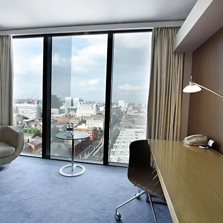 Hilton Deansgate Hotel 4*