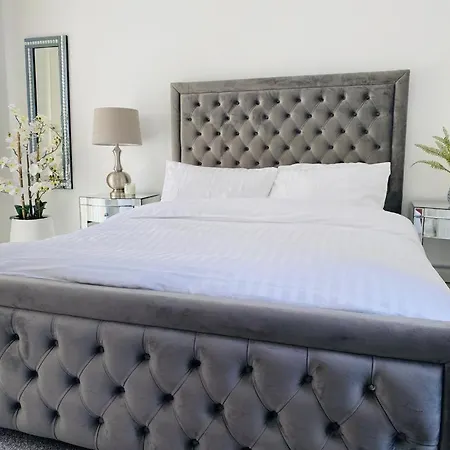 Homestay Modern, Stylish And Central Manchester
