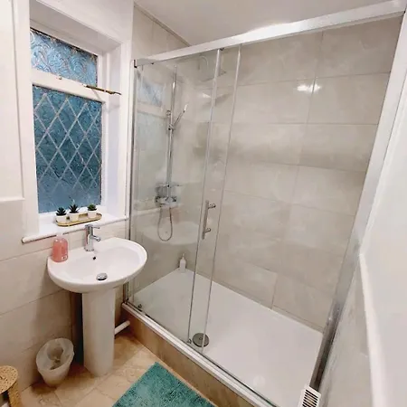 Appartement Cosy And Private House Close To Town *