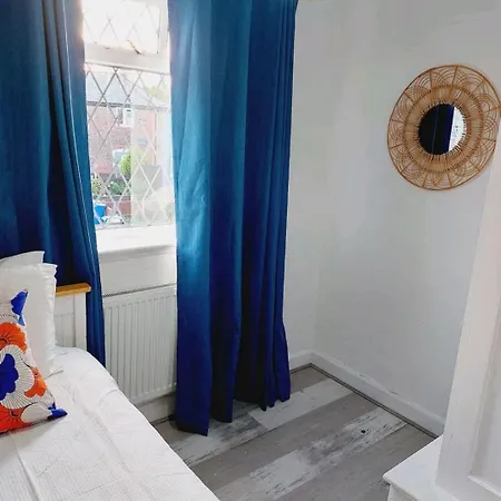 Cosy And Private House Close To Town Appartement Manchester