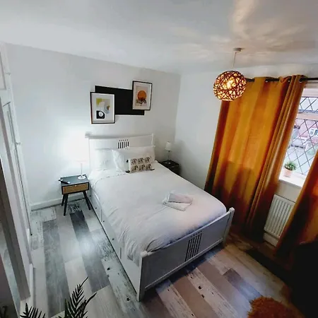 Cosy And Private House Close To Town Appartement *