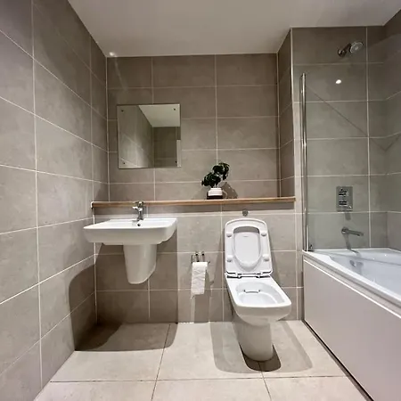19th Floor 2 Bedroom With Stunning Views 맨체스터