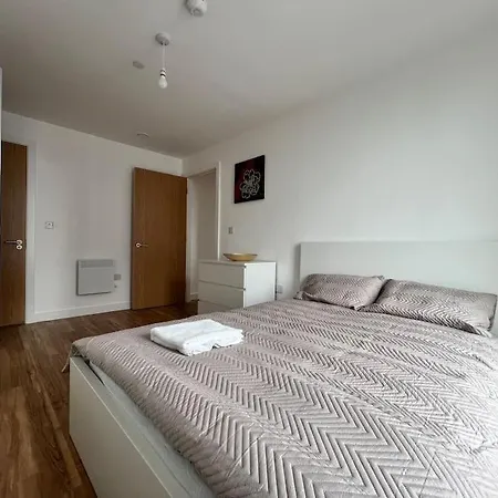 19th Floor 2 Bedroom With Stunning Views 맨체스터