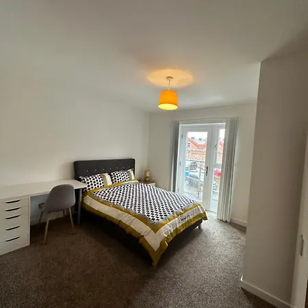 C U Ltd * Manchester