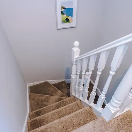 Cravenwood House בית נופש מנצ'סטר