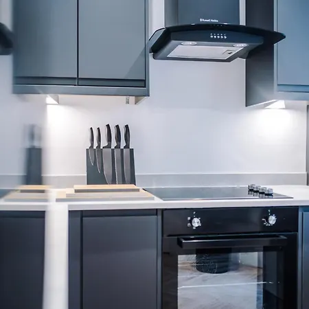 4 Bedroom House Eccles